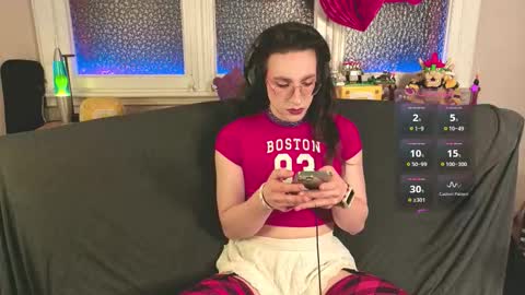 Snapshot of zesty_peach chatting on 02.13.26 zesty_peach online show from 02.13.26