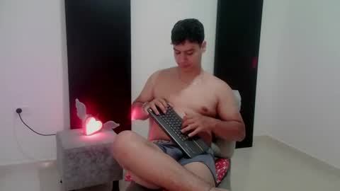 Snapshot of zeus_183 chatting on 08.02.26 zeus_183 online show from 08.02.26