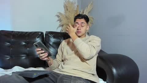 Zeus Brant online show from 04.09.26