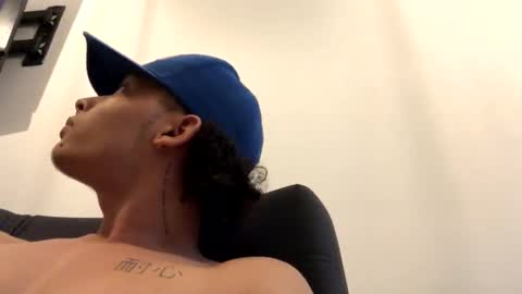 Snapshot of zeusjeff chatting on 01.10.25 zeus online show from 01.10.25