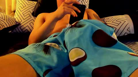 Snapshot of zeusjeff chatting on 01.20.25 zeus online show from 01.20.25