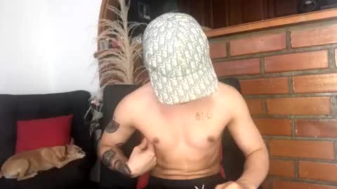 Snapshot of zeusjeff chatting on 09.12.25 zeus online show from 09.12.25