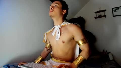 Snapshot of zeusjeff chatting on 10.27.25 zeus online show from 10.27.25