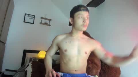 Snapshot of zeusjeff chatting on 01.17.26 zeus online show from 01.17.26