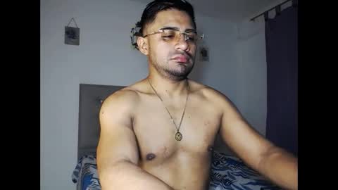zeussexyhot online show from 05.20.26