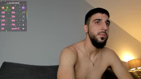 ZEYN online show from 11.25.25