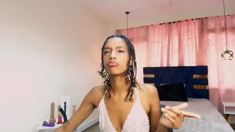 Zia Green online show from 02.07.25