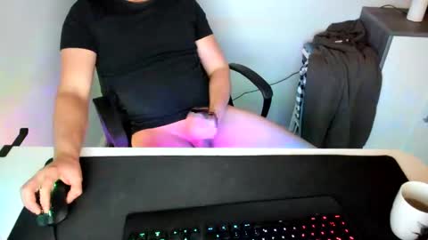 Snapshot of ziemlichflutschig chatting on 01.24.25 ziemlichflutschig online show from 01.24.25