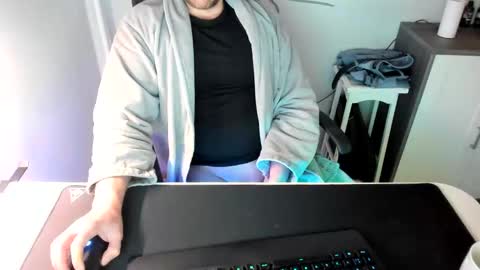 Snapshot of ziemlichflutschig chatting on 02.05.25 ziemlichflutschig online show from 02.05.25