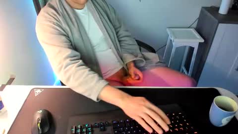 Snapshot of ziemlichflutschig chatting on 02.21.25 ziemlichflutschig online show from 02.21.25