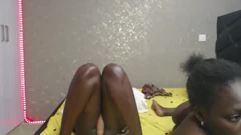 Zinadine online show from 02.04.26