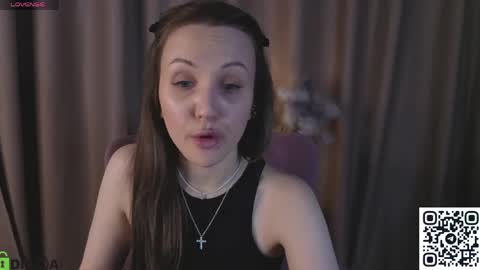 Zlata  Mon Tue Thu Fri Sun Sa GMT 3 0000pm - 0600pm  online show from 06.10.26