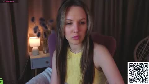 Zlata  Mon Tue Thu Fri Sun Sa GMT 3 0000pm - 0600pm  online show from 06.19.26