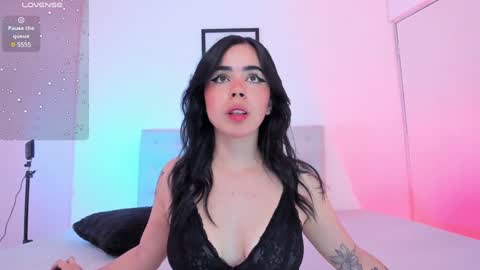 Snapshot of zoe6x chatting on 12.02.24 zoe online show from 12.02.24