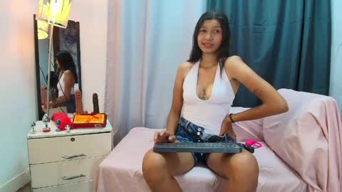 Zoe Blake online show from 05.15.26