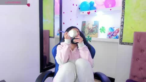 Z O E online show from 04.06.26