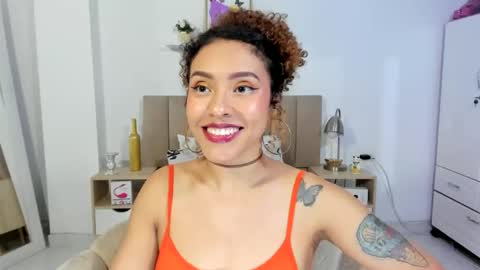 Zoe Gruber online show from 06.11.26