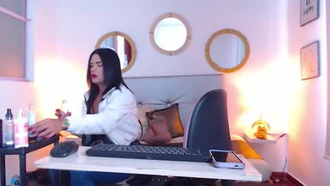 zoe_hecate online show from 03.21.26