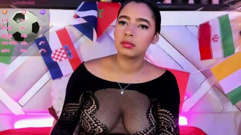 Zoey  online show from 07.12.26