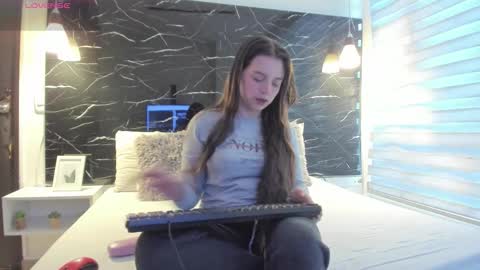 Zoe online show from 01.13.26