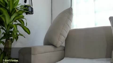 Snapshot of zoe_maddison19 chatting on 09.19.25 zoe_maddison19 online show from 09.19.25