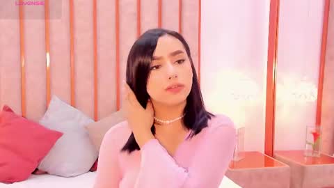 Zoe Monrow online show from 07.12.26