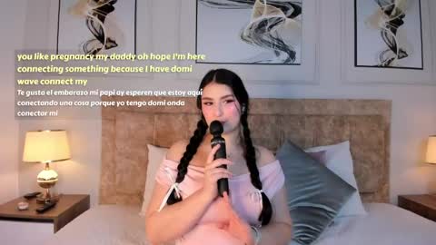 zoe_moon__ online show from 04.04.26