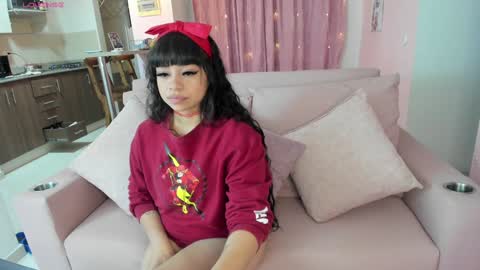 zoe_sullivan_ online show from 01.16.25