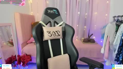 zoe_sullivan_ online show from 02.22.26