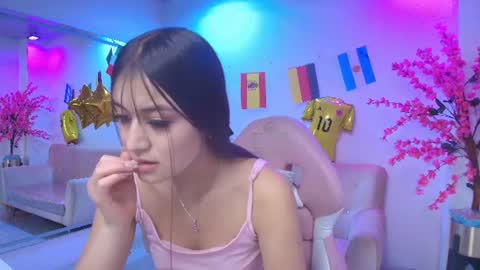 Zoe online show from 07.12.26