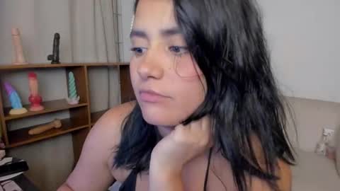 Zoe online show from 04.14.26