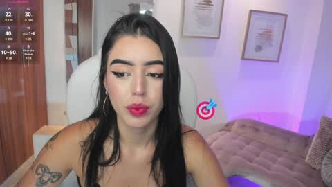  zoee jackson online show from 01.30.25