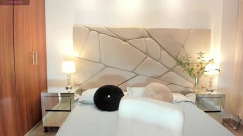  zoee jackson online show from 02.20.25