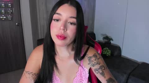 Snapshot of zoee_jackson chatting on 02.07.26 zoee jackson online show from 02.07.26