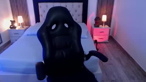 zoe online show from 10.04.25