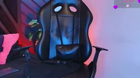 Zoe 3 online show from 04.16.26