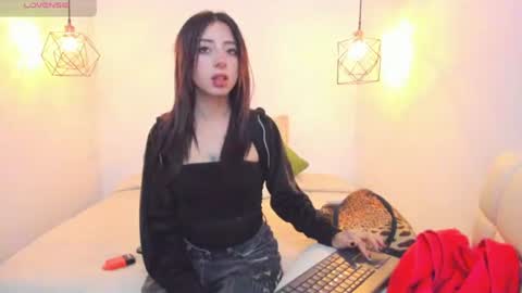 Zoe online show from 07.28.26