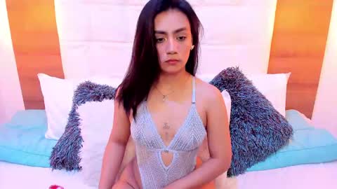 Zoe  online show from 11.20.25