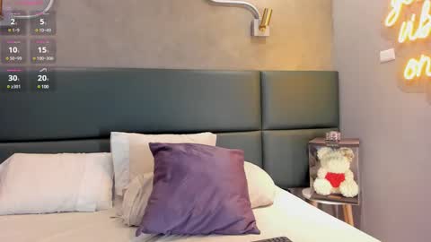 Zoe online show from 02.14.25