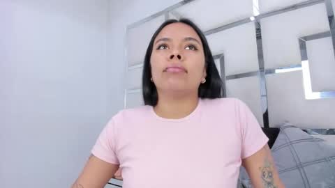 Snapshot of zoeswanx chatting on 01.19.26 ZoeSwam online show from 01.19.26