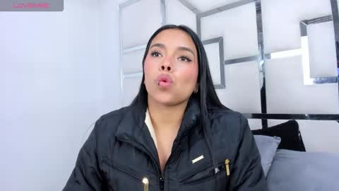 Snapshot of zoeswanx chatting on 02.23.26 ZoeSwam online show from 02.23.26