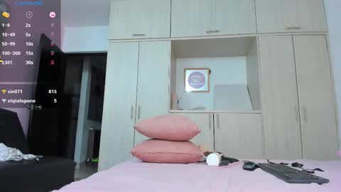 zoey  Independent model online show from 09.27.25