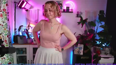 Zoey Ryan online show from 11.10.25