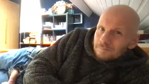 zolexthomas online show from 10.10.25