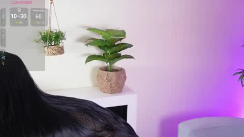 Zoe online show from 04.13.26