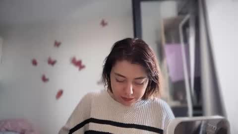 Snapshot of zorelina chatting on 04.06.26 Melani online show from 04.06.26