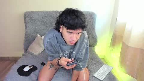 ZOREN online show from 10.22.25