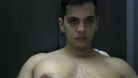 Snapshot of zoro_00 chatting on 06.29.26 zoro_00 online show from 06.29.26
