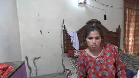 zoyakhan803 online show from 05.14.26