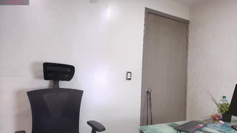 Zuzana21 online show from 02.17.26